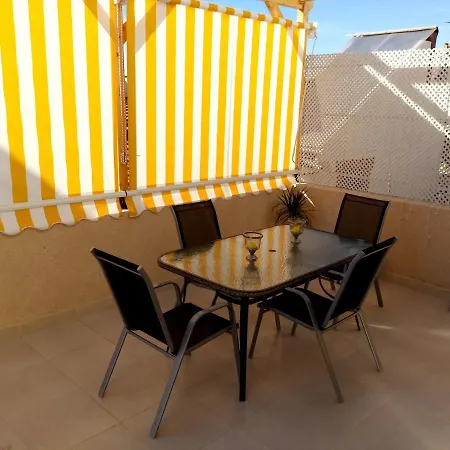 La Marina Bed & Breakfast Hotel