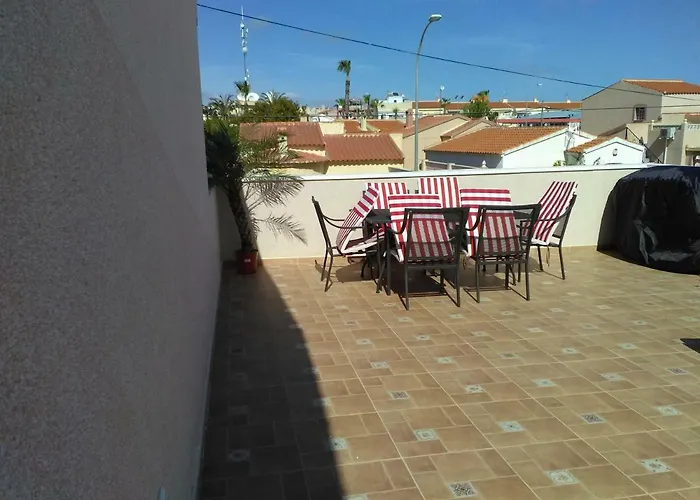 Hotel La Marina Bed & Breakfast La Mariña