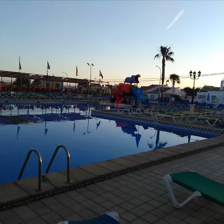 La Marina Bed & Breakfast *